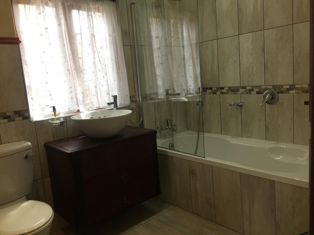 Rozenhof Guest Cottages George Kültér fotó